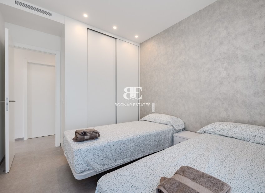 Resale - apartment -
Las Colinas Golf Resort - Las Colinas golf