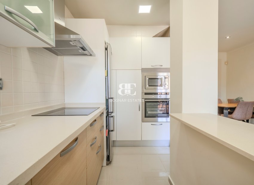 Resale - apartment -
Los Alcazares - Los Montesinos