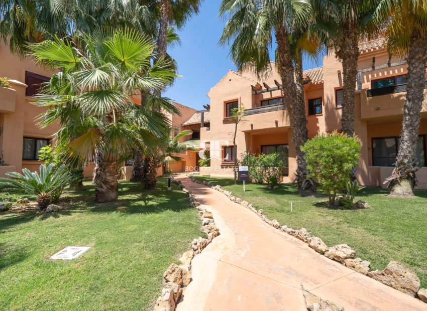 Resale - apartment -
Los Alcazares - Los Montesinos