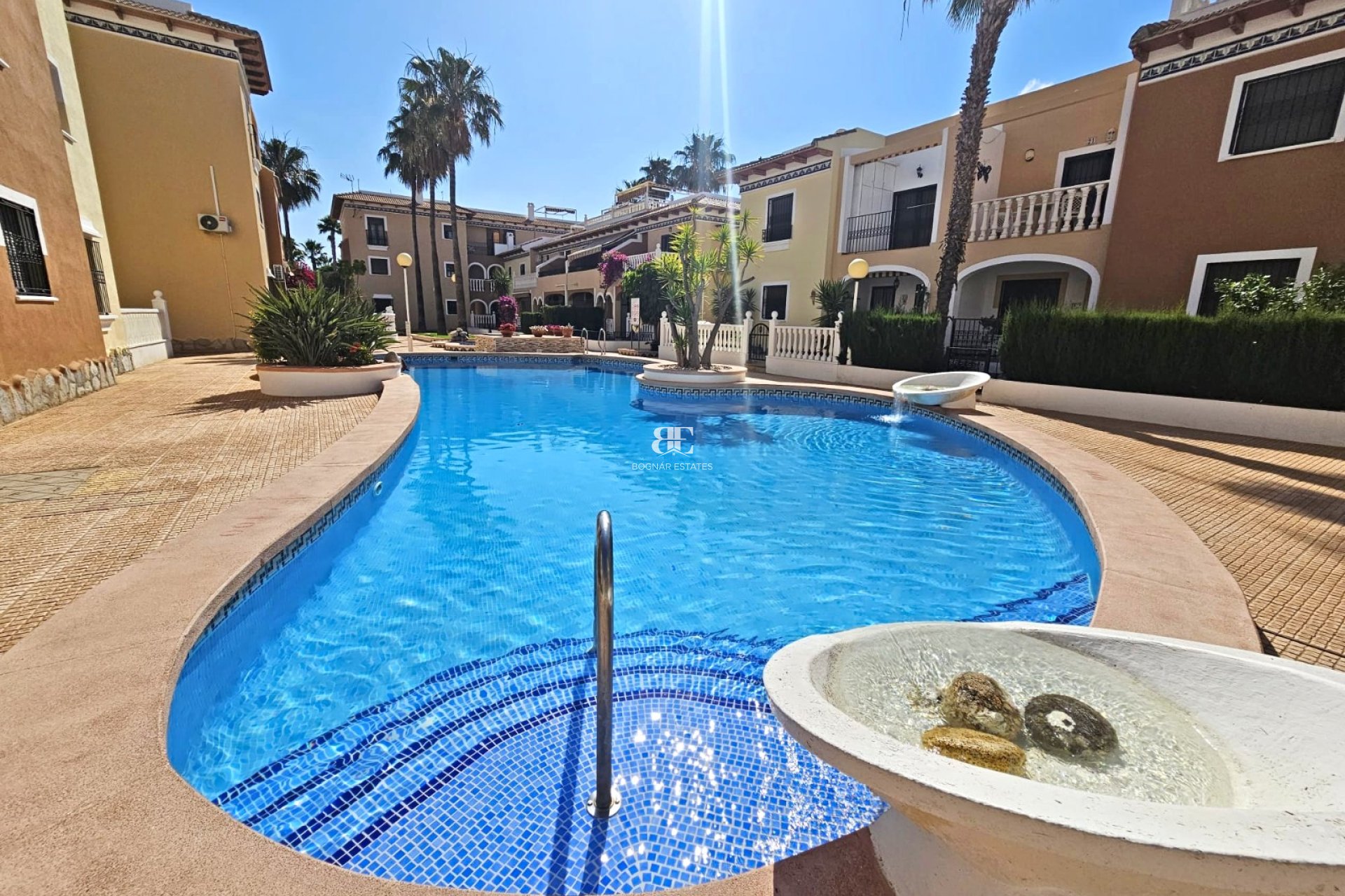 Resale - apartment -
Los Alcazares - Pueblo Patrica