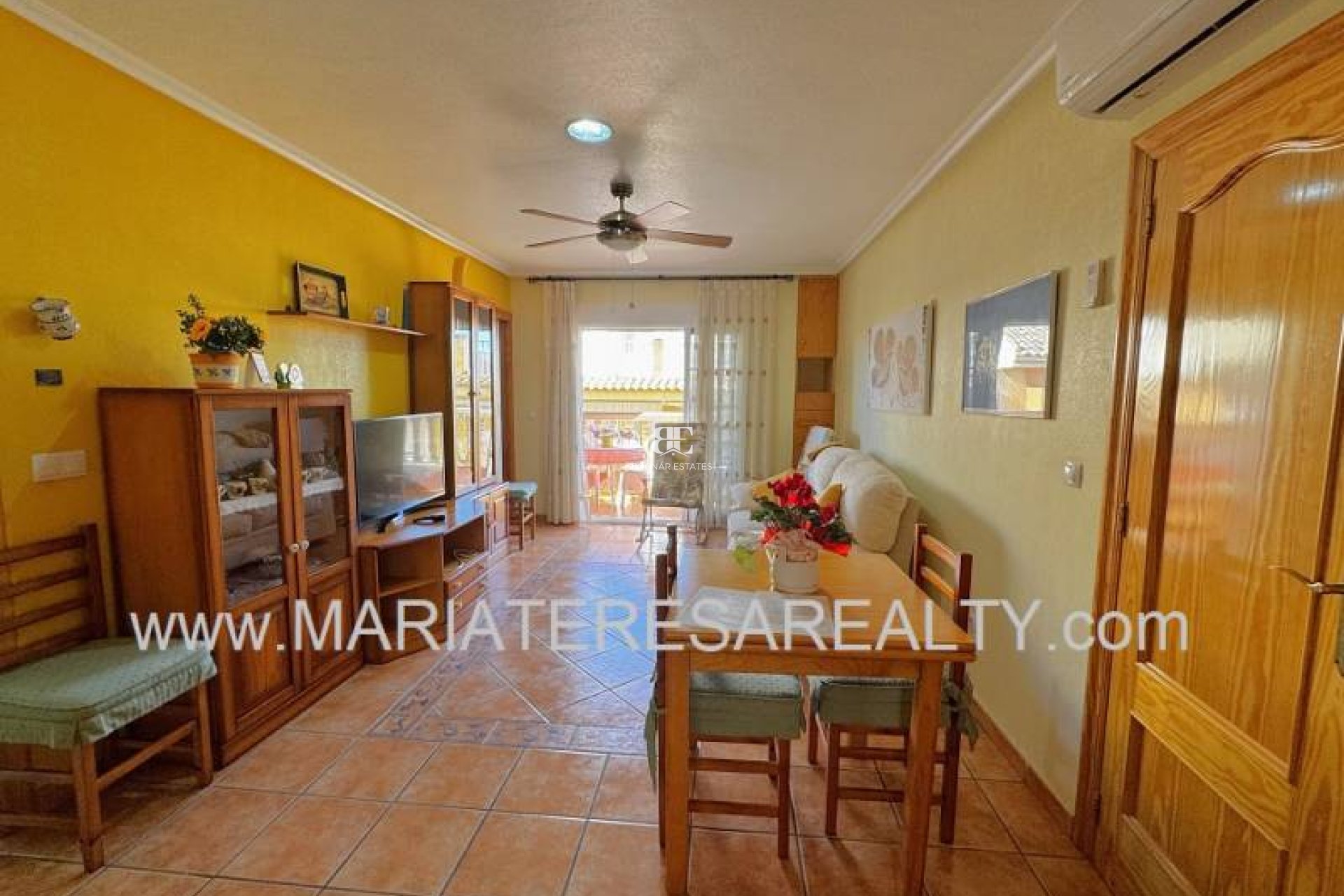 Resale - apartment -
Los Alcazares