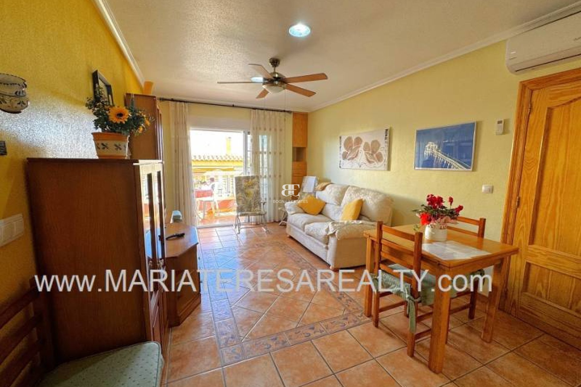 Resale - apartment -
Los Alcazares