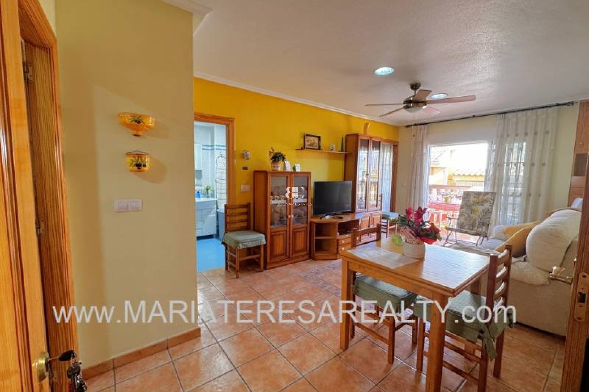 Resale - apartment -
Los Alcazares