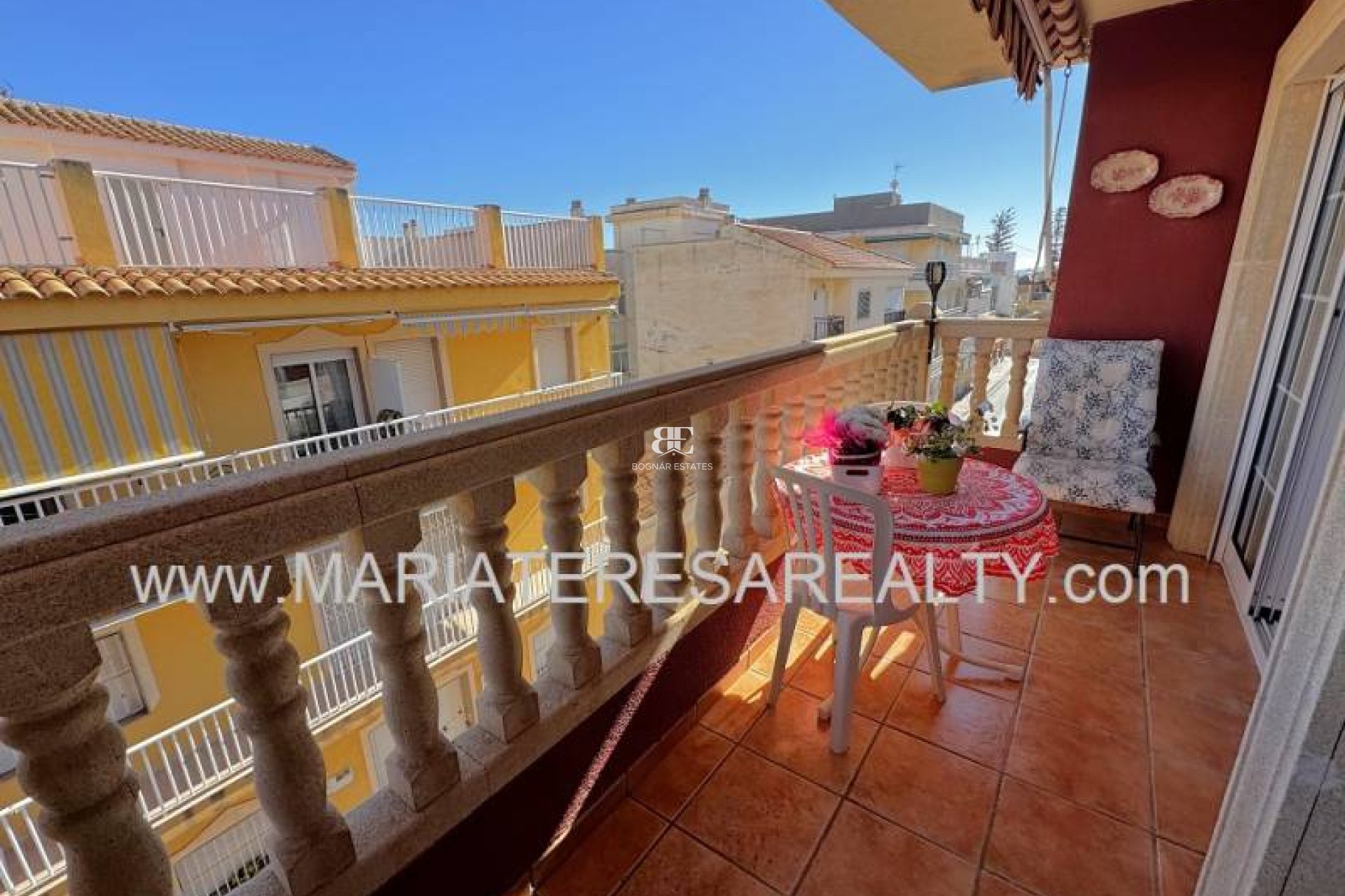 Resale - apartment -
Los Alcazares