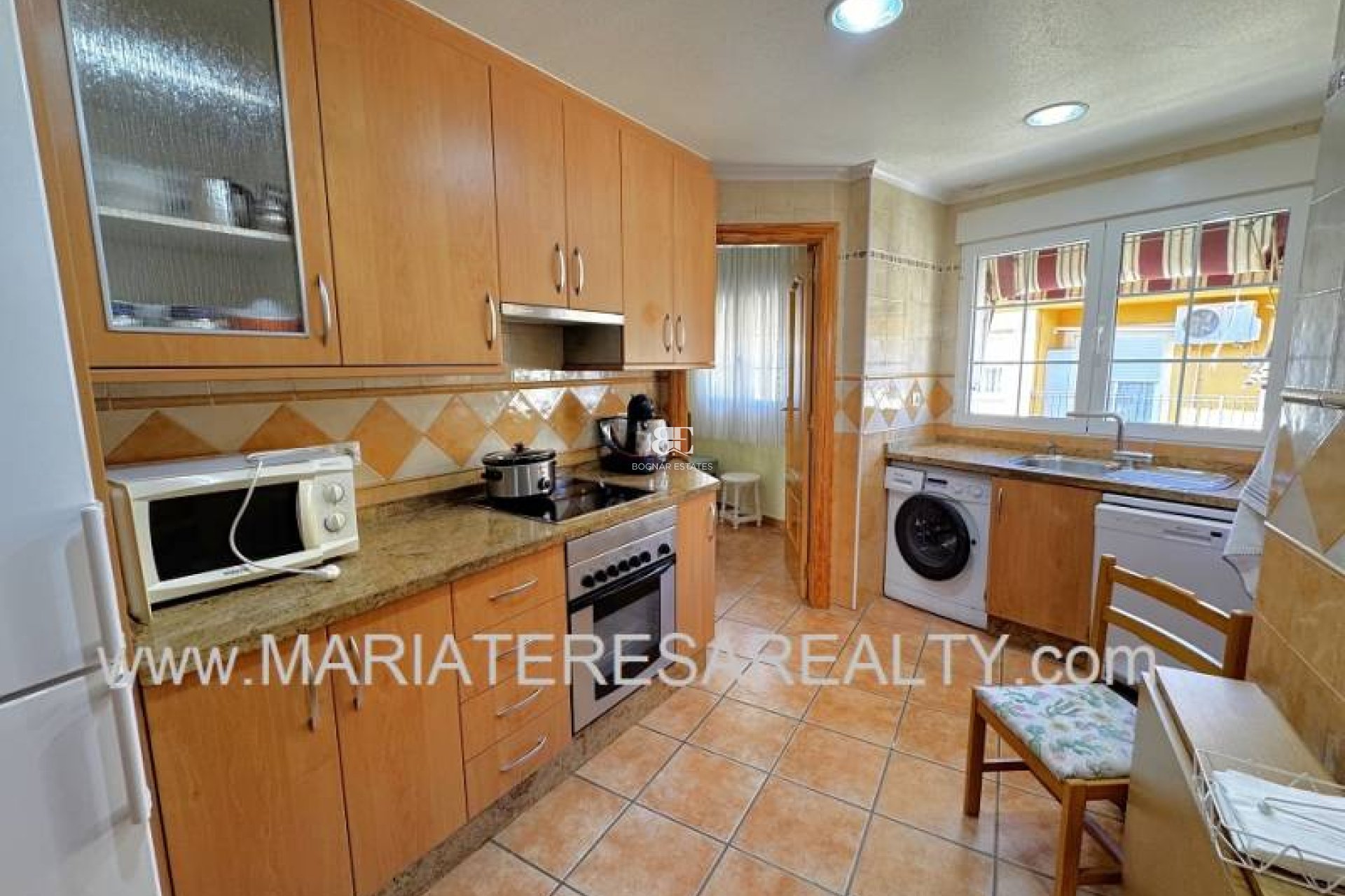 Resale - apartment -
Los Alcazares