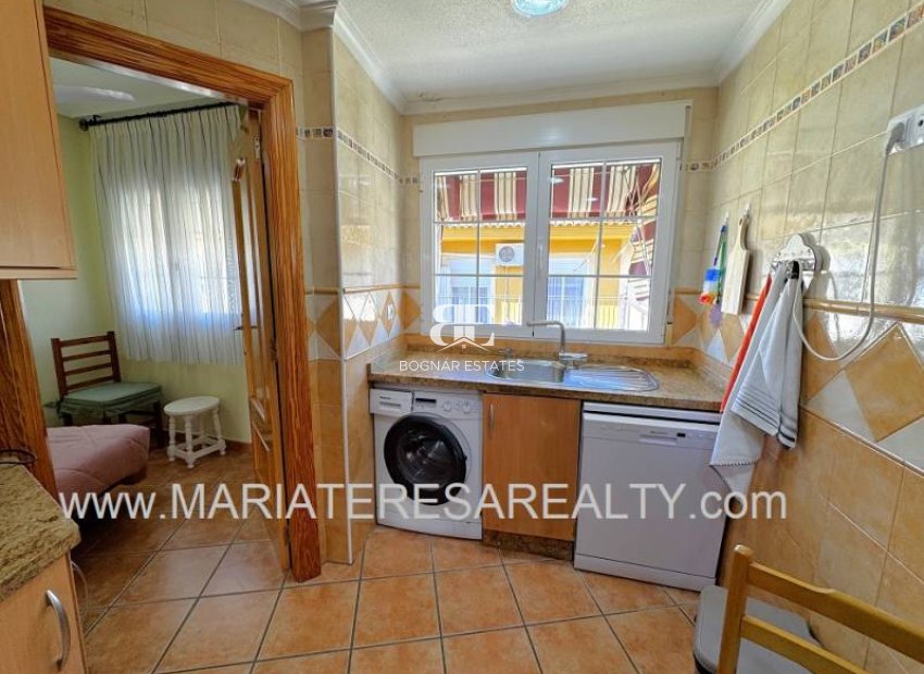 Resale - apartment -
Los Alcazares