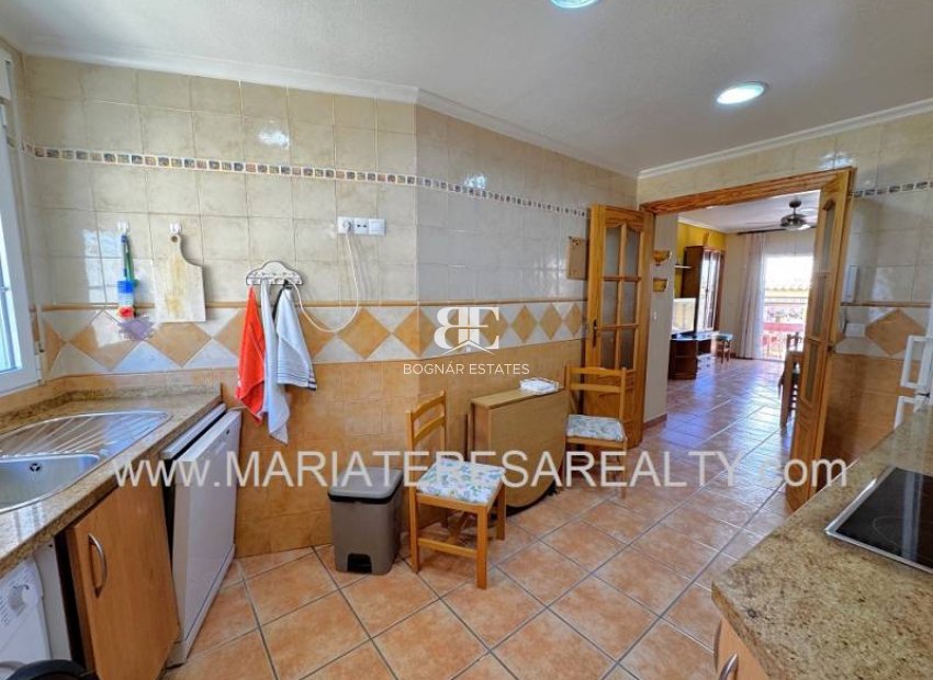 Resale - apartment -
Los Alcazares