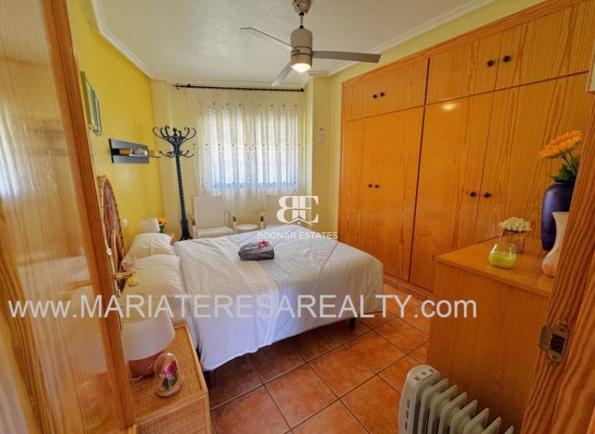Resale - apartment -
Los Alcazares