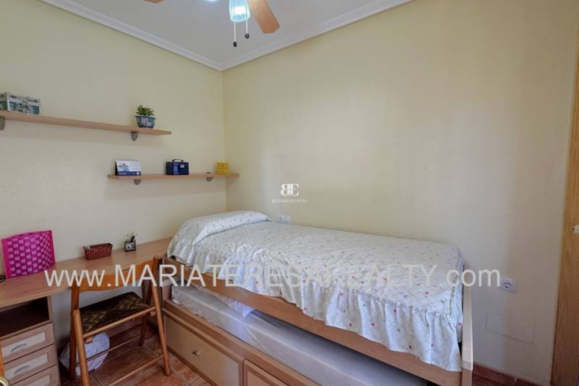 Resale - apartment -
Los Alcazares