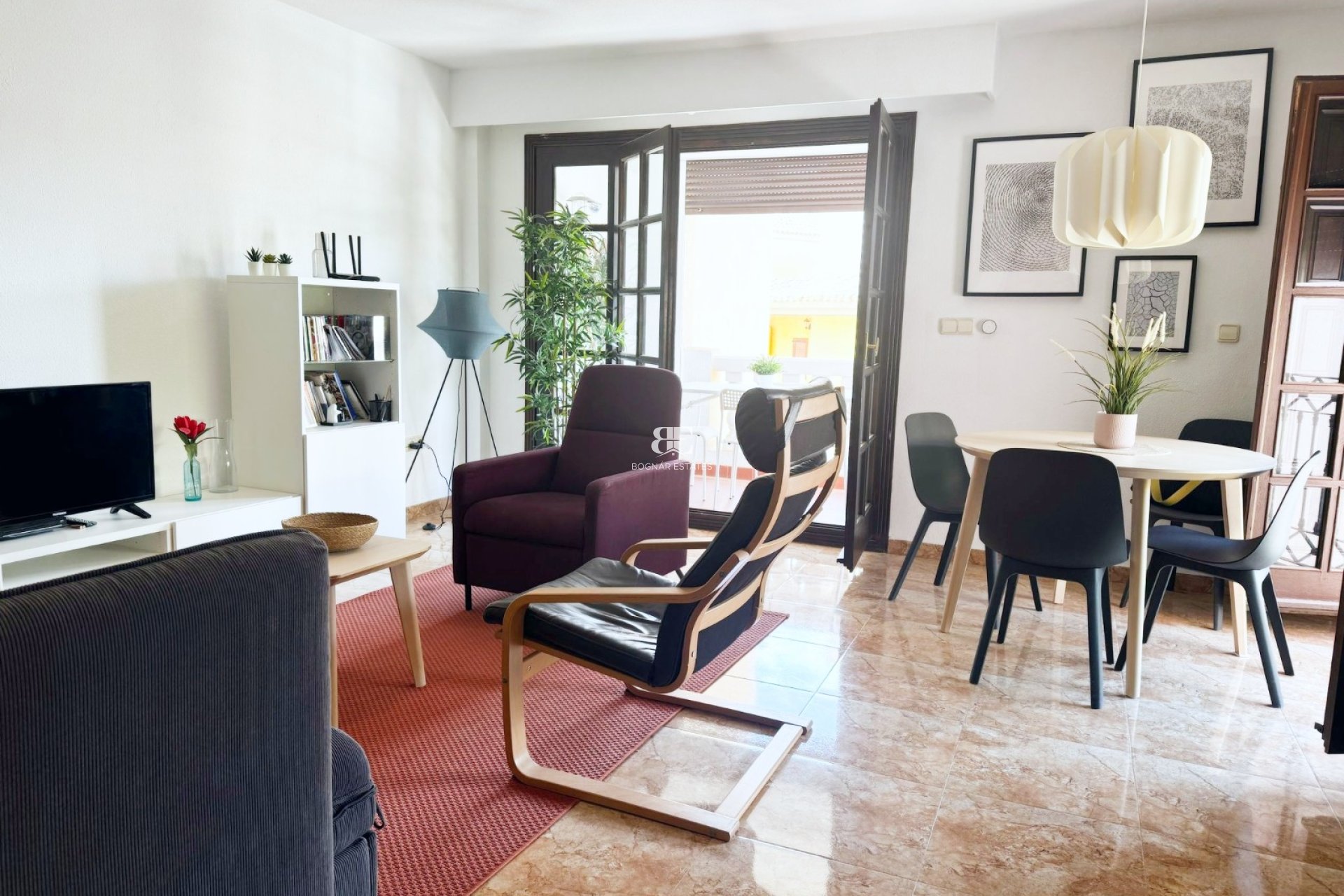Resale - apartment -
Los Alcazares
