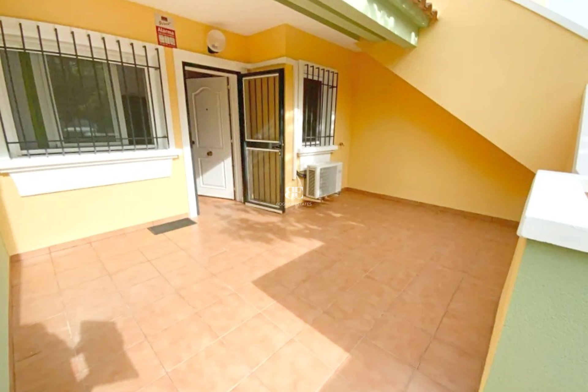 Resale - apartment -
Los Alcazares