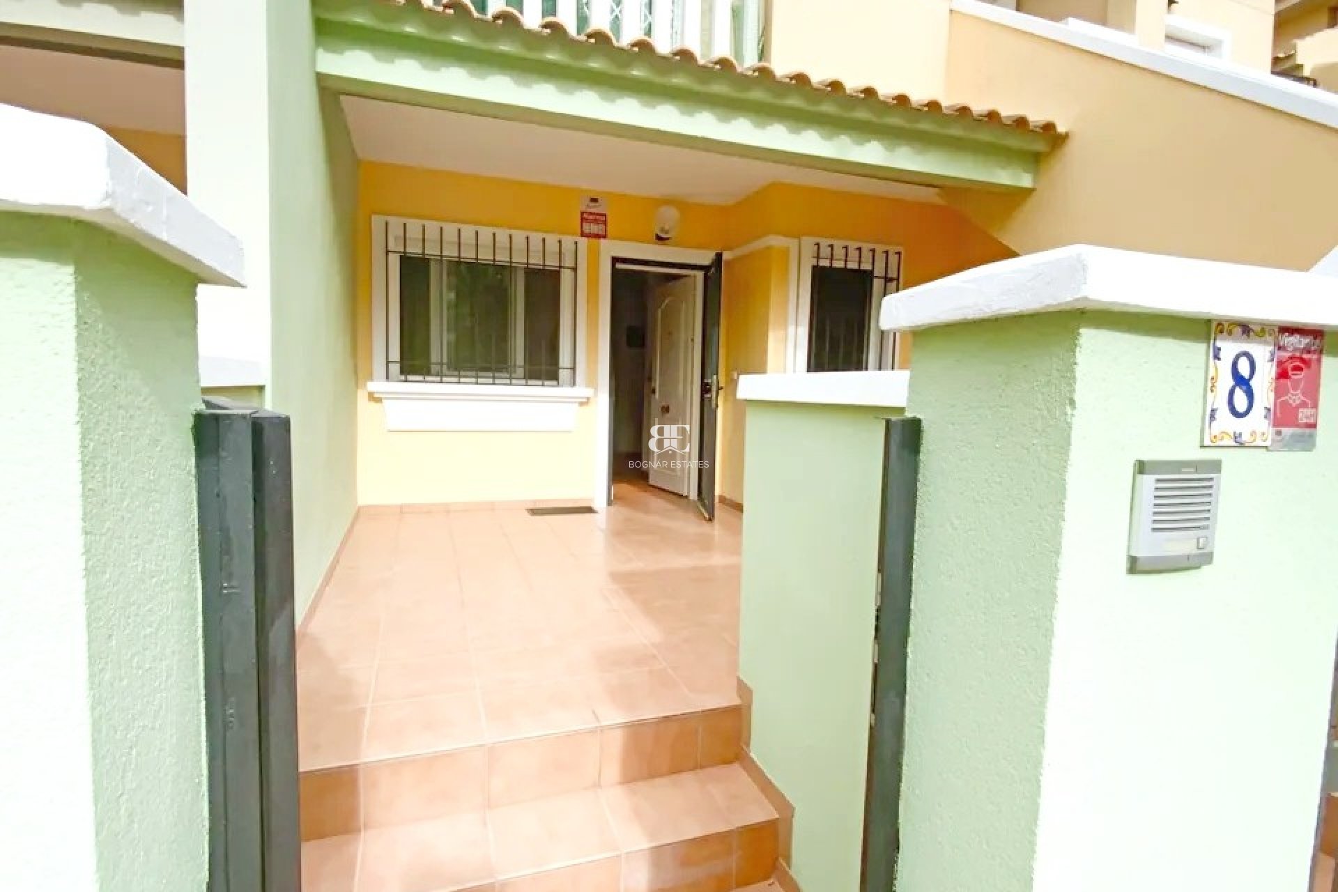 Resale - apartment -
Los Alcazares