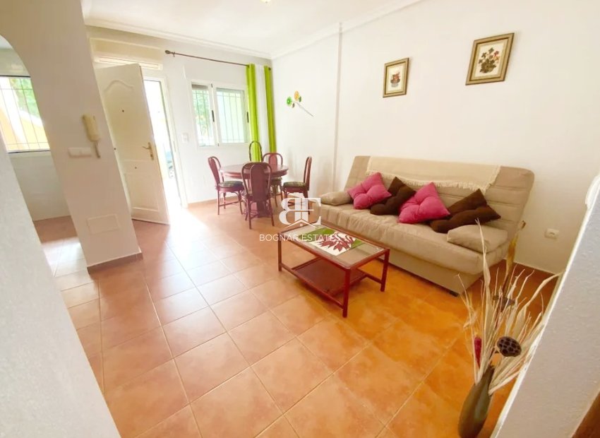 Resale - apartment -
Los Alcazares