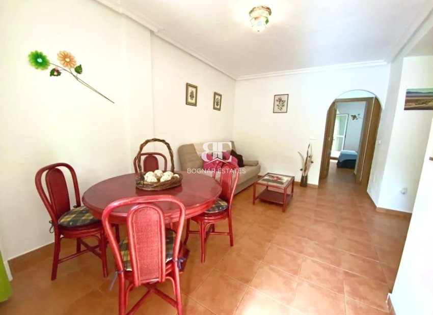 Resale - apartment -
Los Alcazares