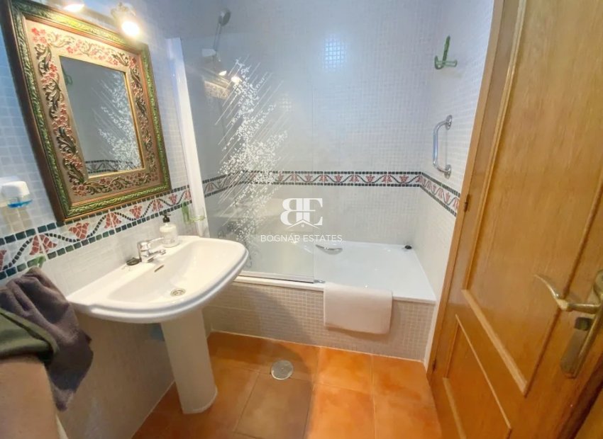 Resale - apartment -
Los Alcazares