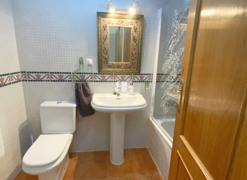 Resale - apartment -
Los Alcazares