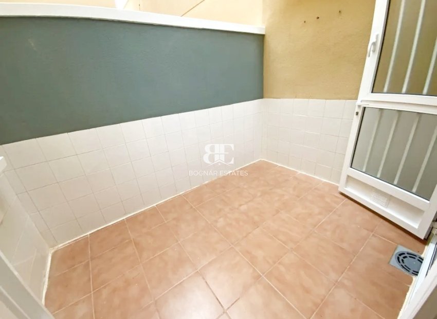 Resale - apartment -
Los Alcazares
