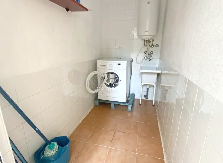 Resale - apartment -
Los Alcazares