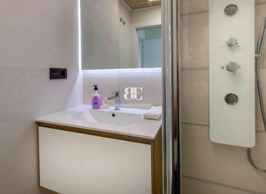 Resale - apartment -
Los Balcones - Torrevieja