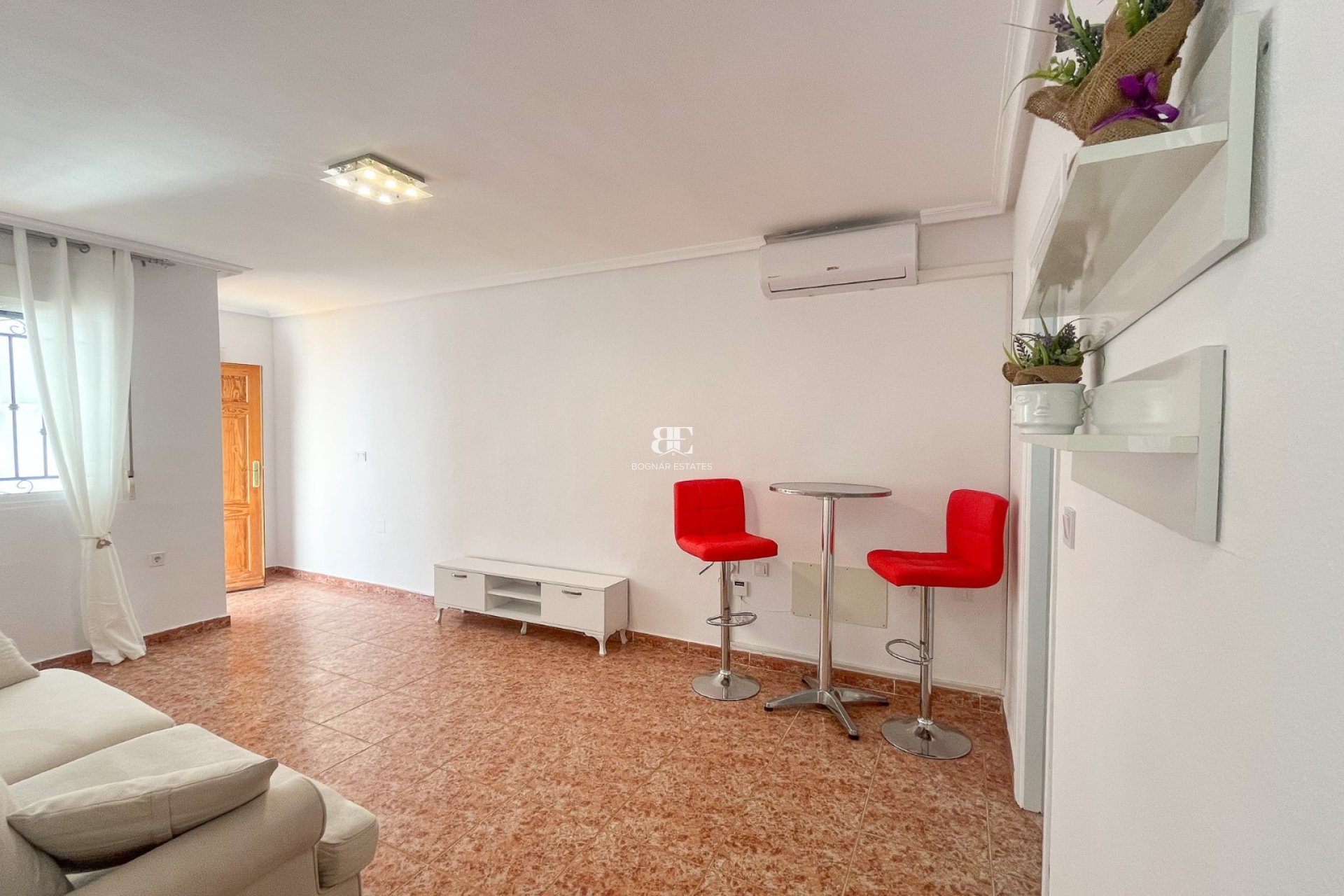 Resale - apartment -
Los Montesinos - Entre Naranjos