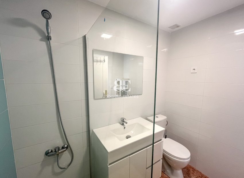 Resale - apartment -
Los Montesinos - Entre Naranjos