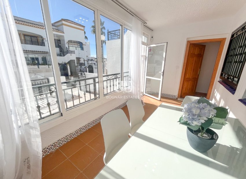 Resale - apartment -
Los Montesinos - Entre Naranjos