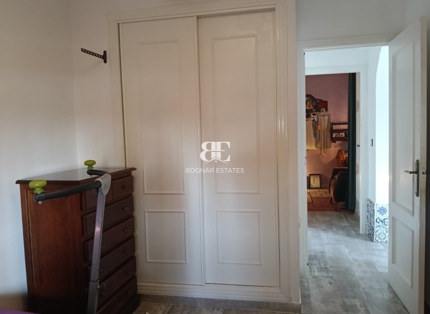 Resale - apartment -
Los Montesinos - La Herrada