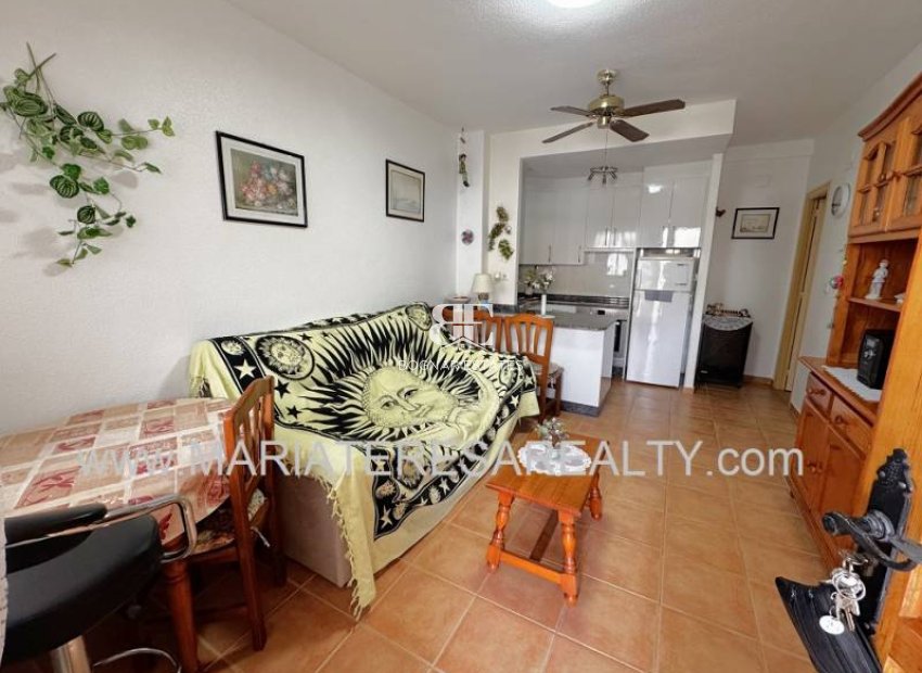 Resale - apartment -
Los Narejos - Urb. Oasis