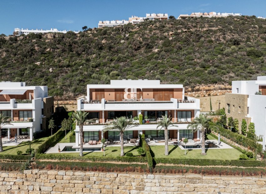 Resale - apartment -
Malaga - Casares