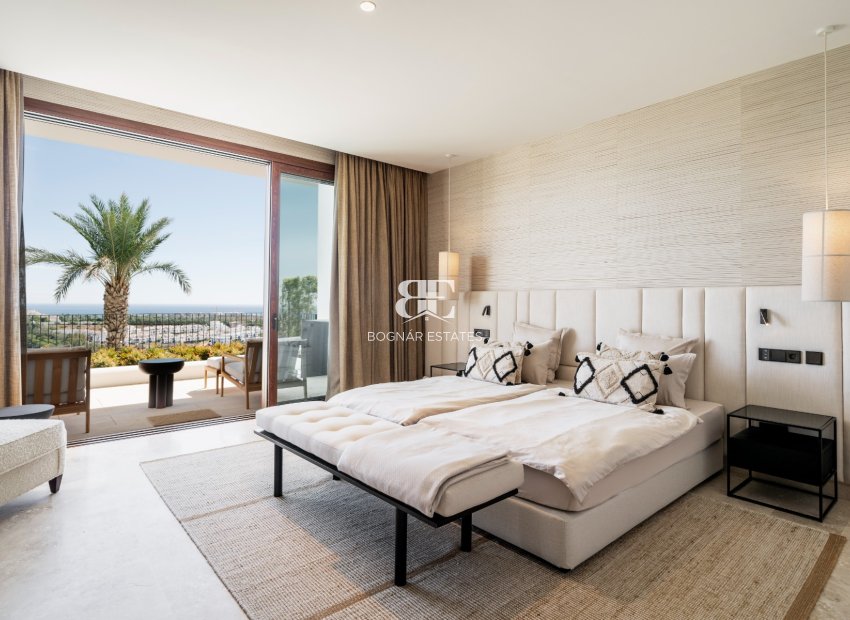 Resale - apartment -
Malaga - Casares