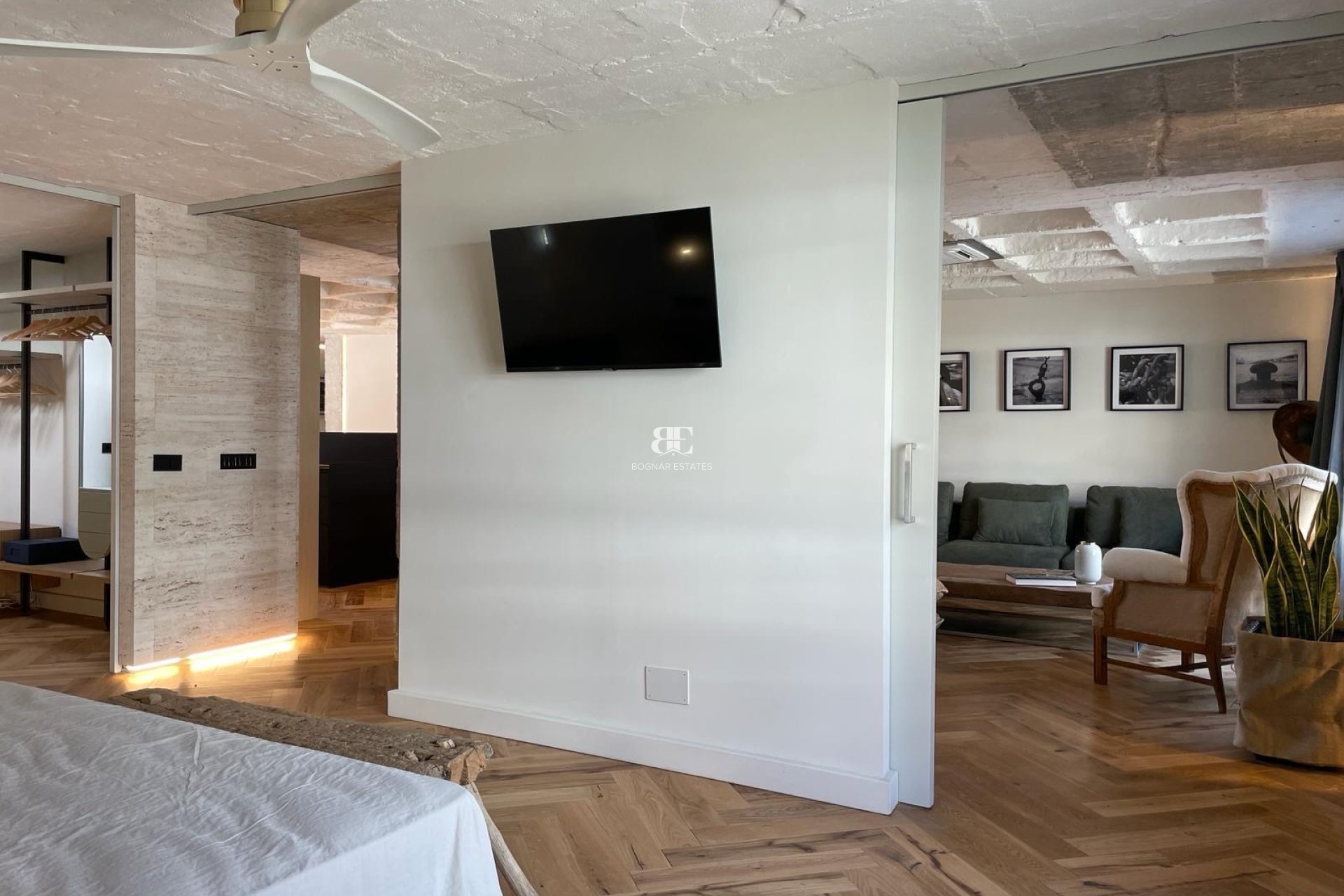 Resale - apartment -
Marbella - Center