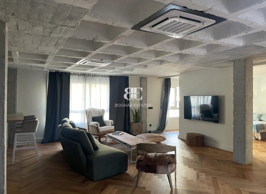 Resale - apartment -
Marbella - Center