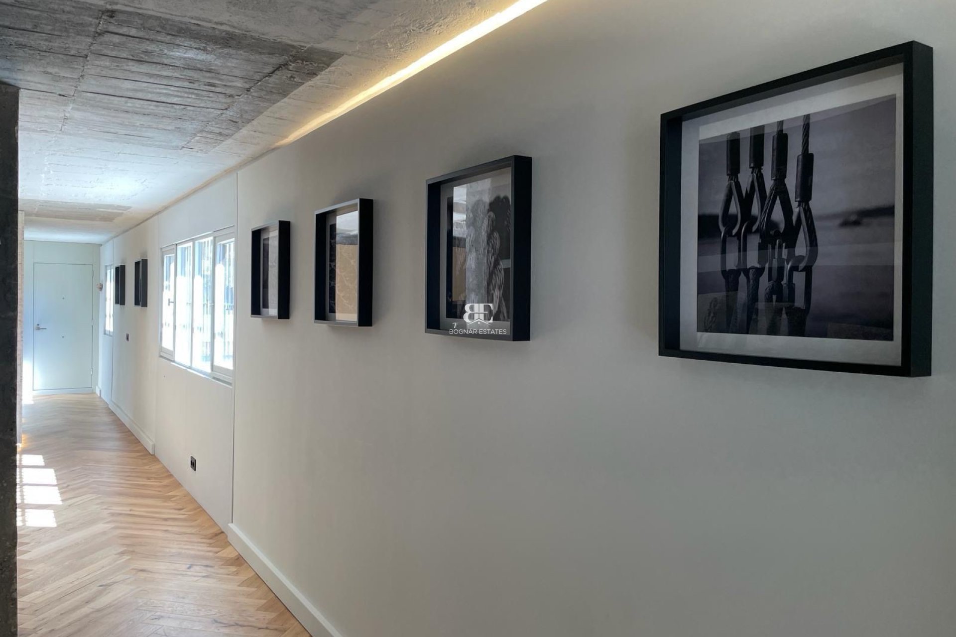 Resale - apartment -
Marbella - Center