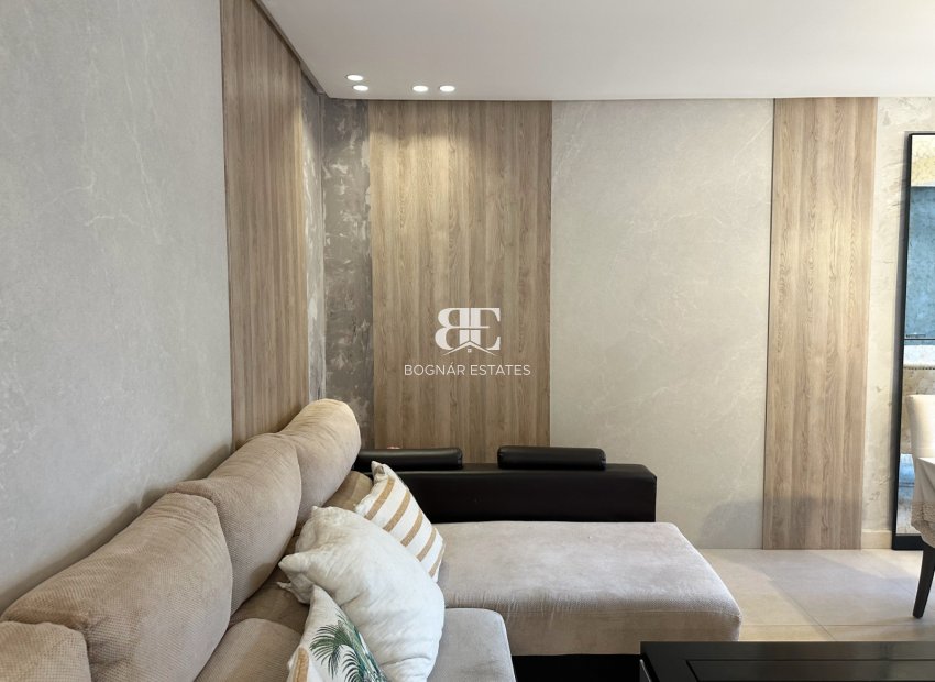 Resale - apartment -
Marbella - Center