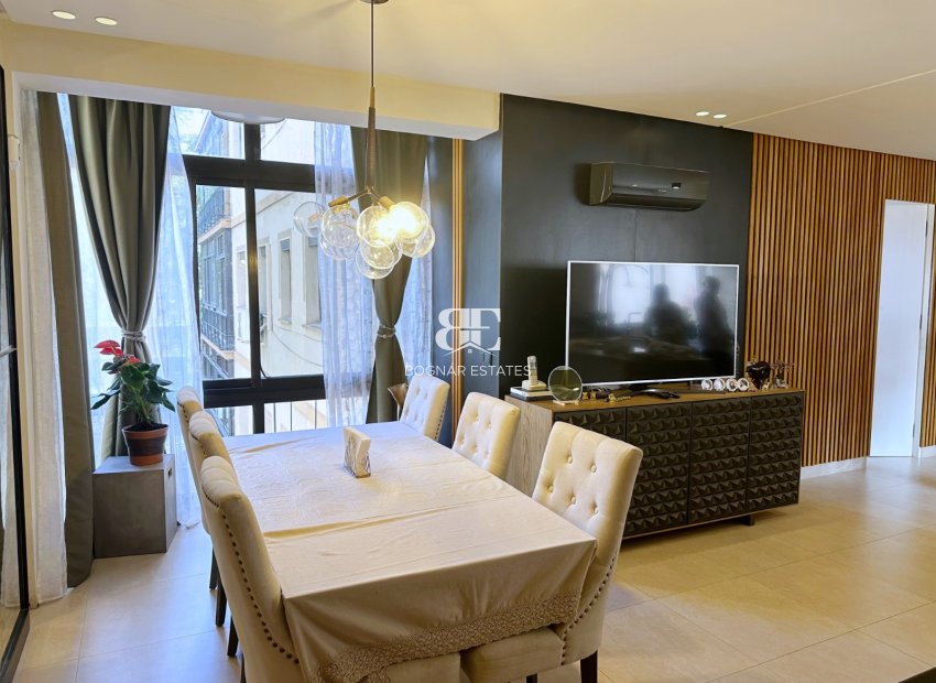 Resale - apartment -
Marbella - Center