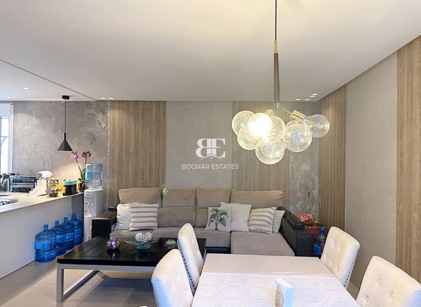 Resale - apartment -
Marbella - Center