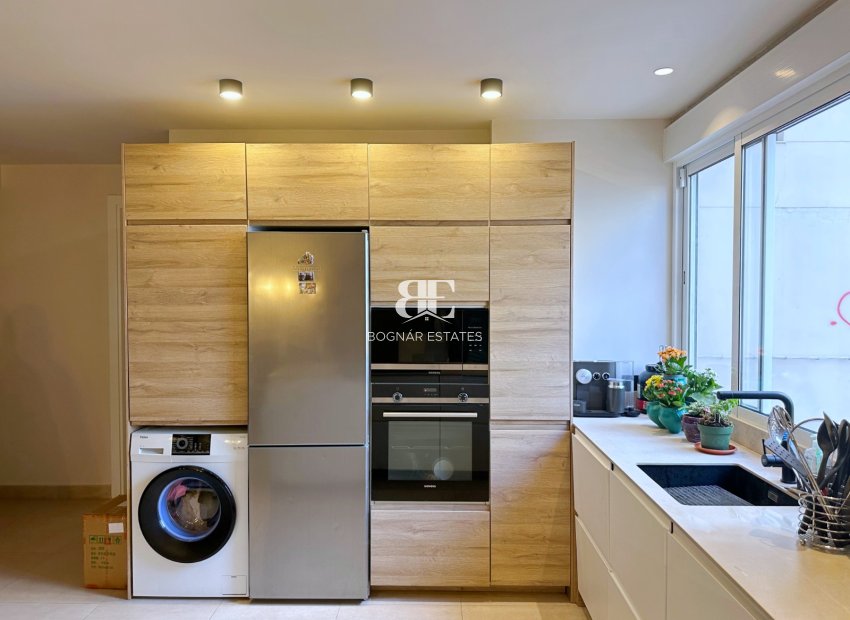 Resale - apartment -
Marbella - Center