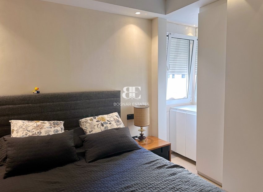 Resale - apartment -
Marbella - Center