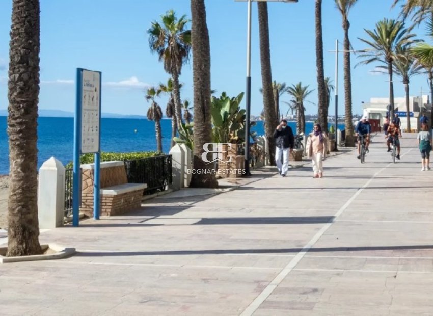 Resale - apartment -
Marbella - Center