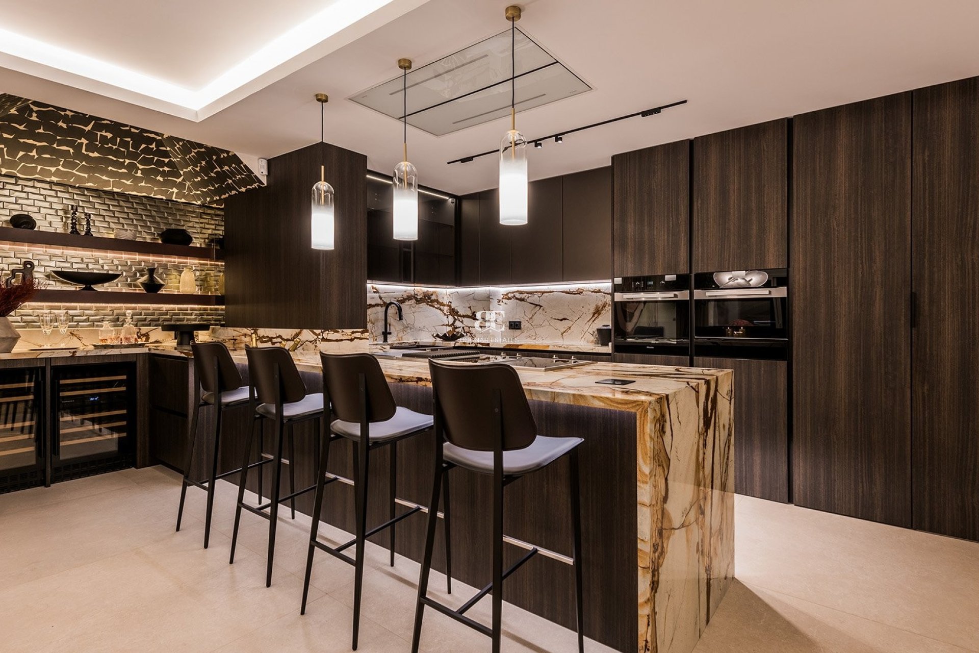 Resale - apartment -
Marbella - East Marbella