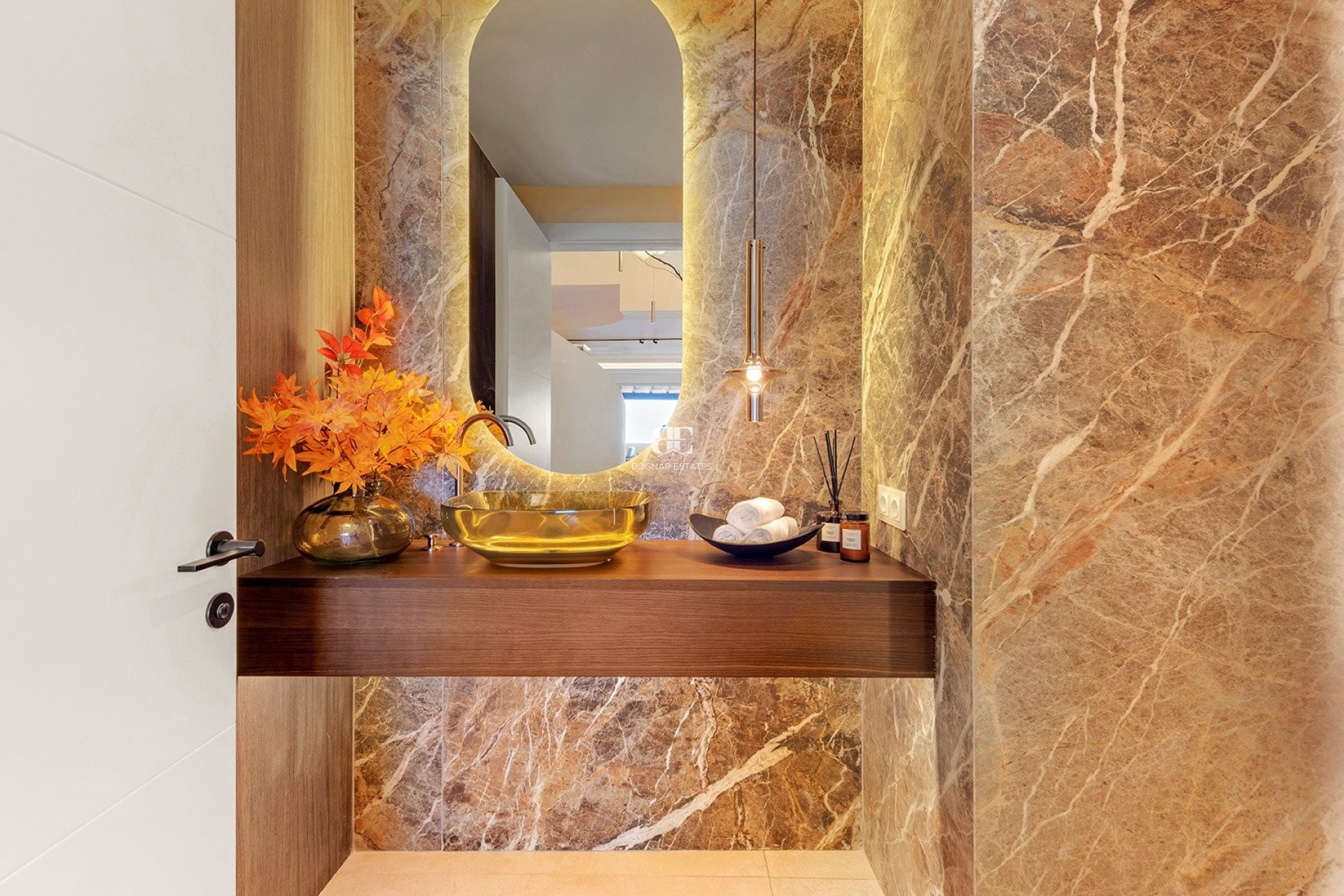 Resale - apartment -
Marbella - East Marbella