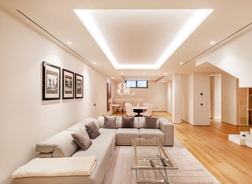 Resale - apartment -
Marbella - Golden Mile