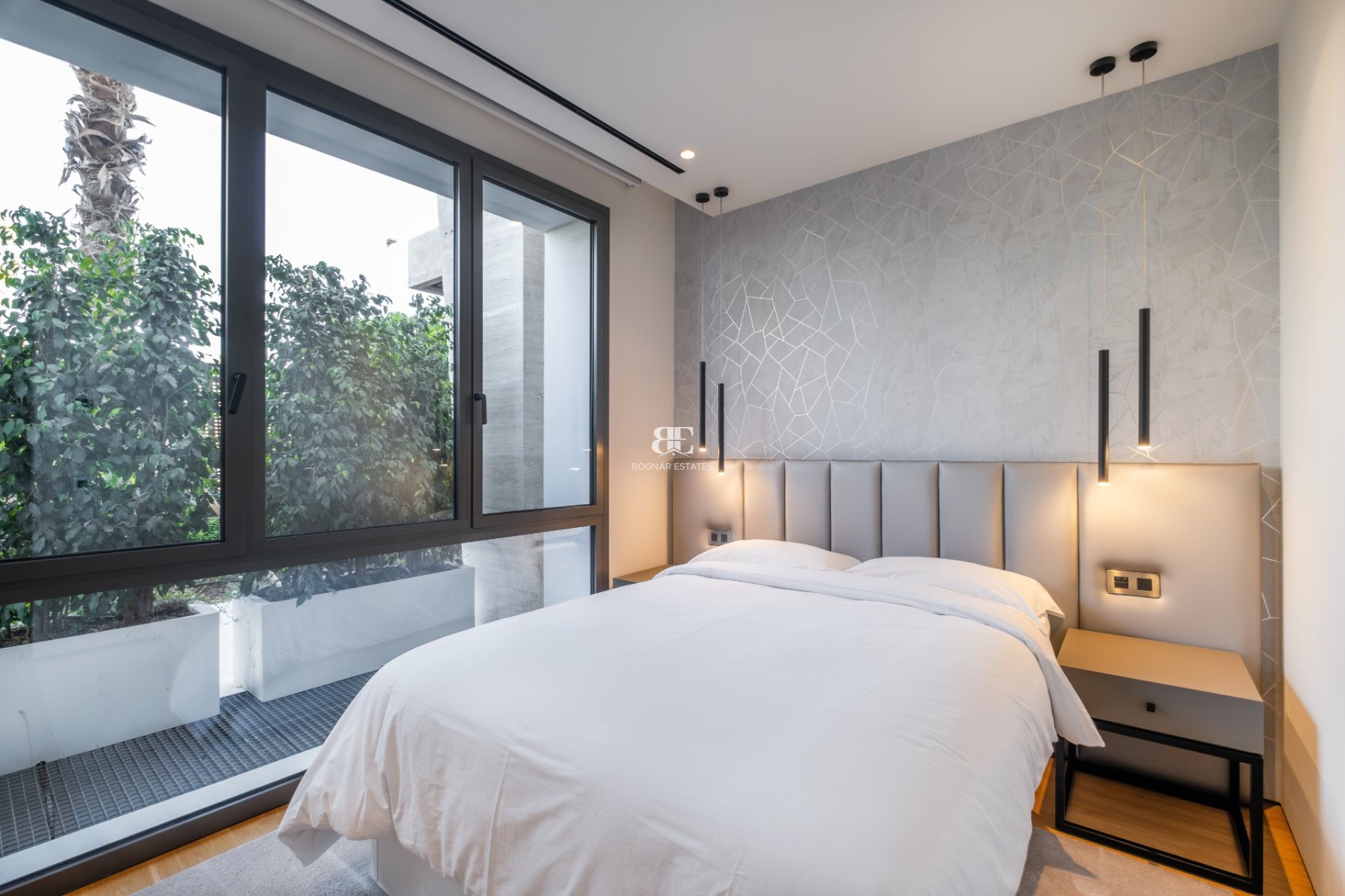 Resale - apartment -
Marbella - Golden Mile