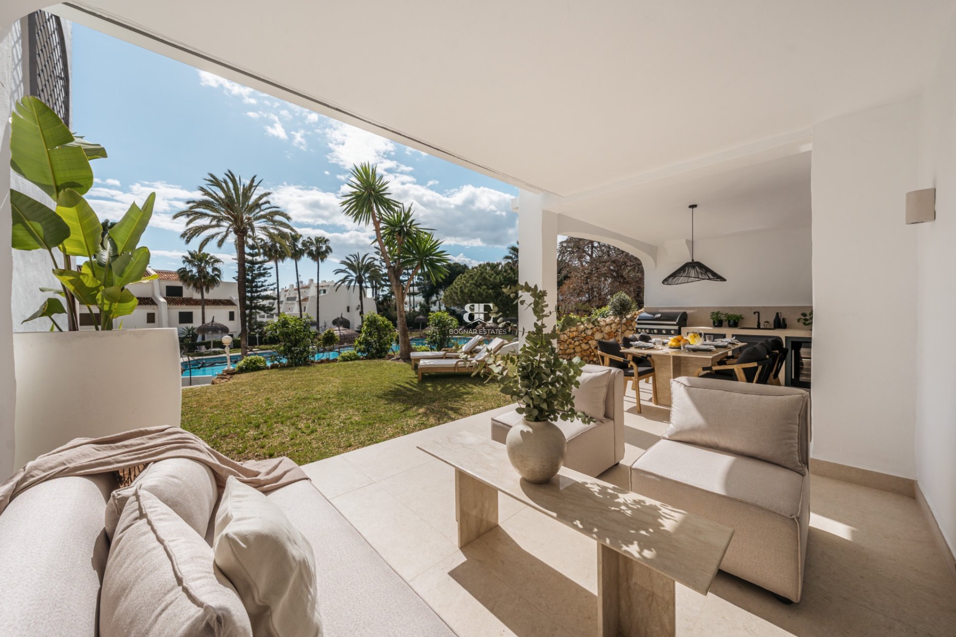 Resale - apartment -
Marbella - Golden Mile