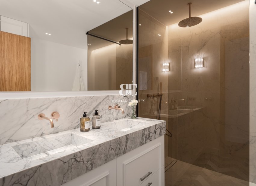 Resale - apartment -
Marbella - Golden Mile