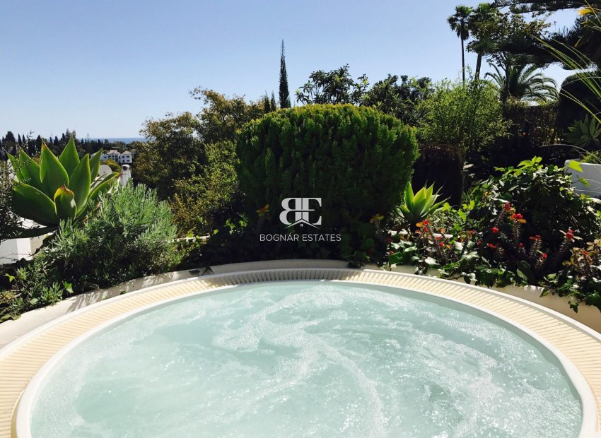 Resale - apartment -
Marbella - Golden Mile