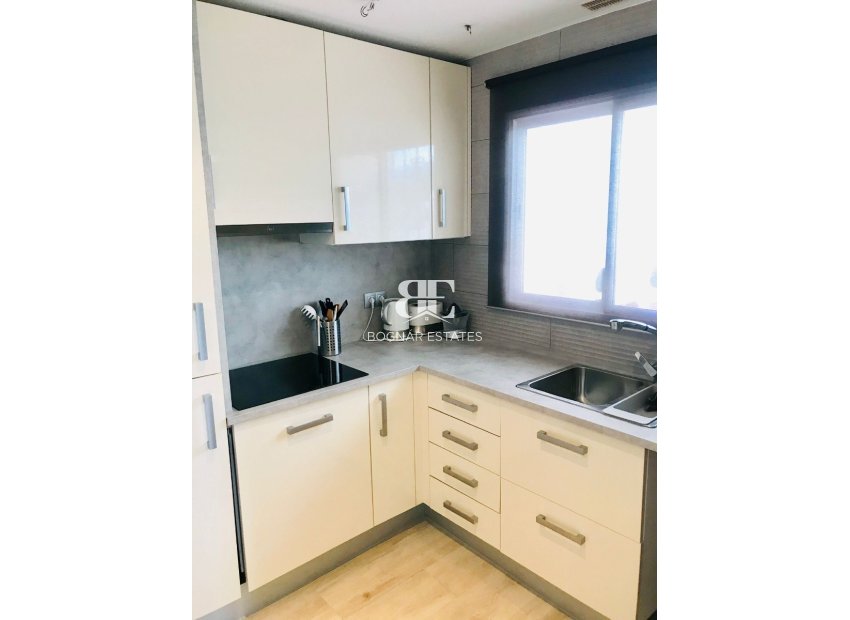 Resale - apartment -
Marbella - Golden Mile