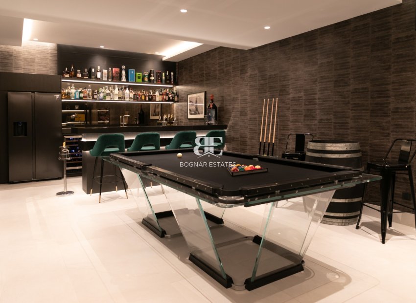 Resale - apartment -
Marbella - Golden Mile