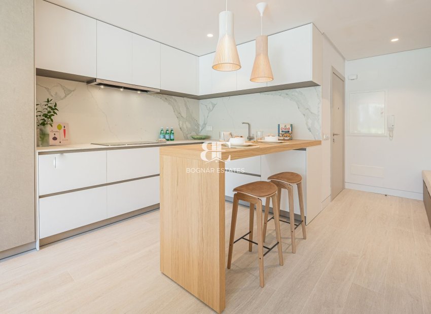 Resale - apartment -
Marbella - Golden Mile