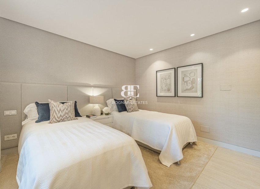 Resale - apartment -
Marbella - Golden Mile